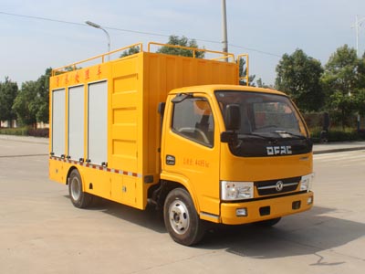 東風(fēng)輕卡藍牌污水處理車干濕分離吸污凈化車